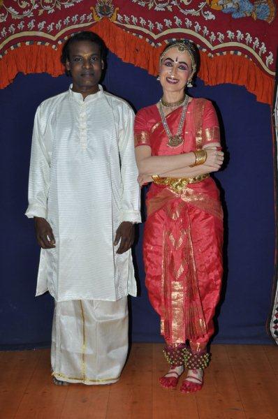 Senthil, Veronika